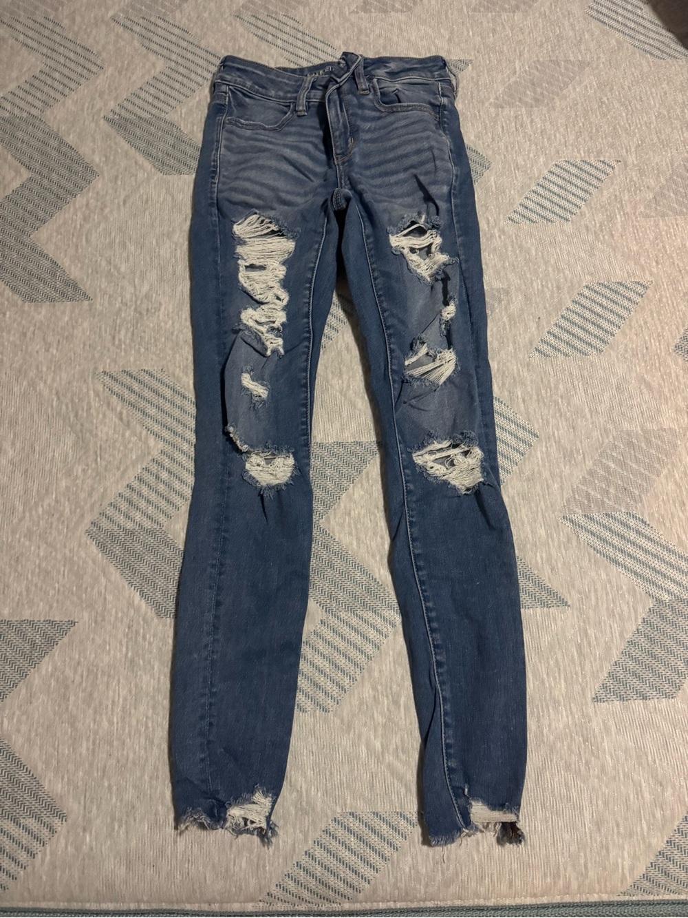 American Eagle Outfitters Distressed Skinny Jeans - Dark Blue